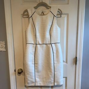 NWT H&M white houndstooth dress
